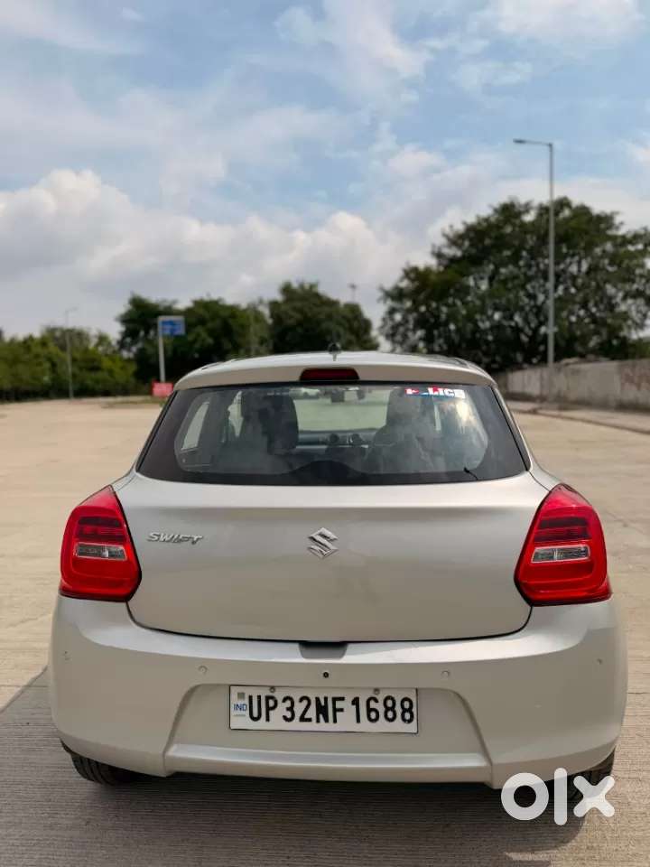 Maruti Suzuki Swift Vxi, 2022, Petrol