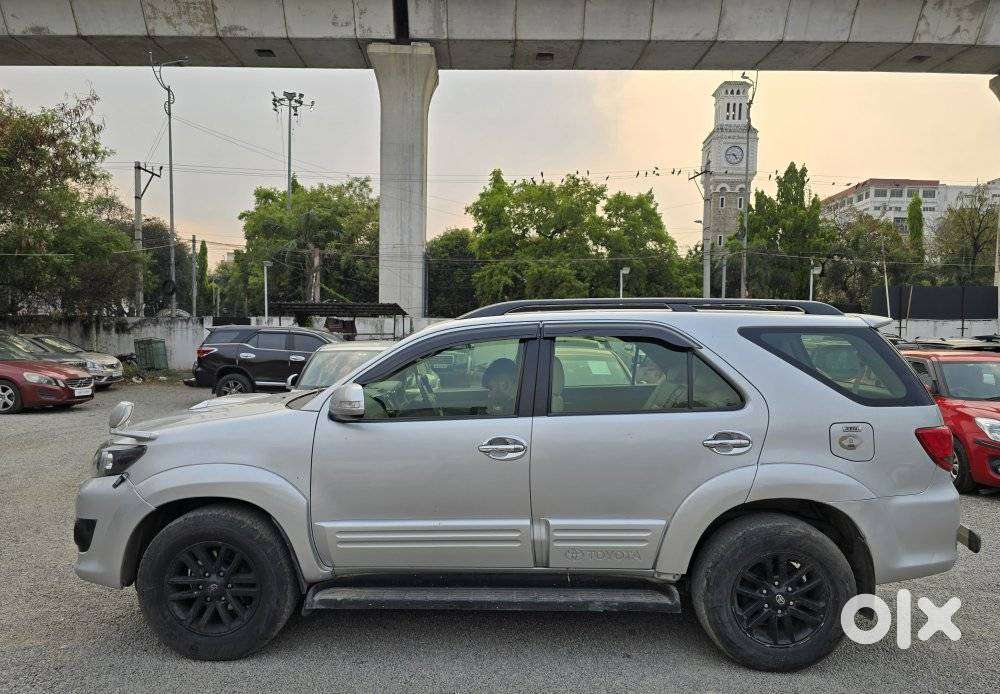 Toyota Fortuner 3.0 4x2 Automatic, 2012, Diesel