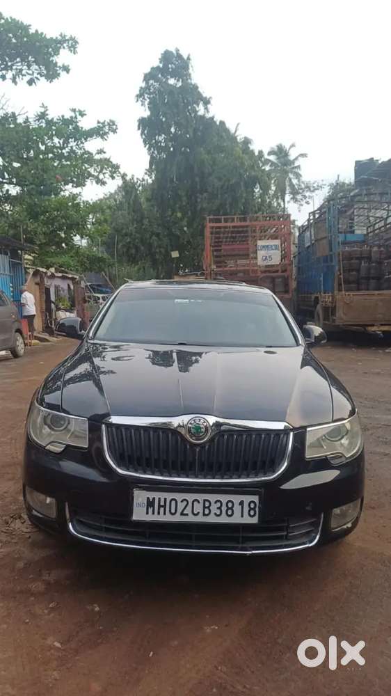 Skoda Superb Elegance 2011 Automatic