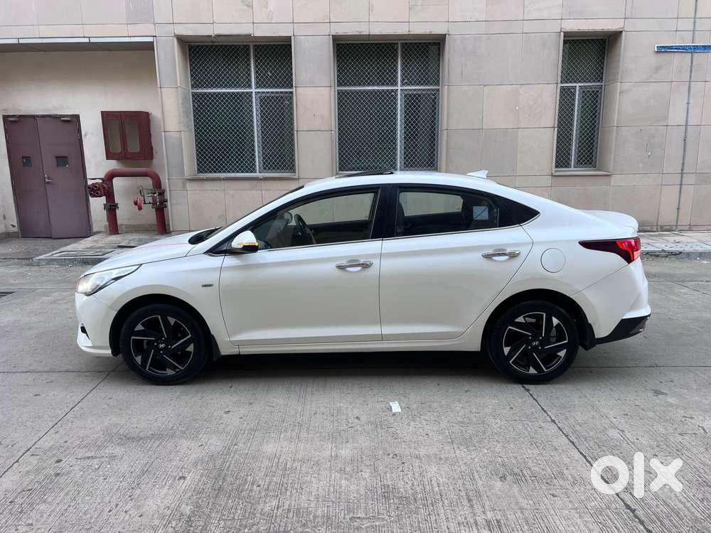 Hyundai Verna 1.5 Sx (o) Ivt, 2021, Petrol