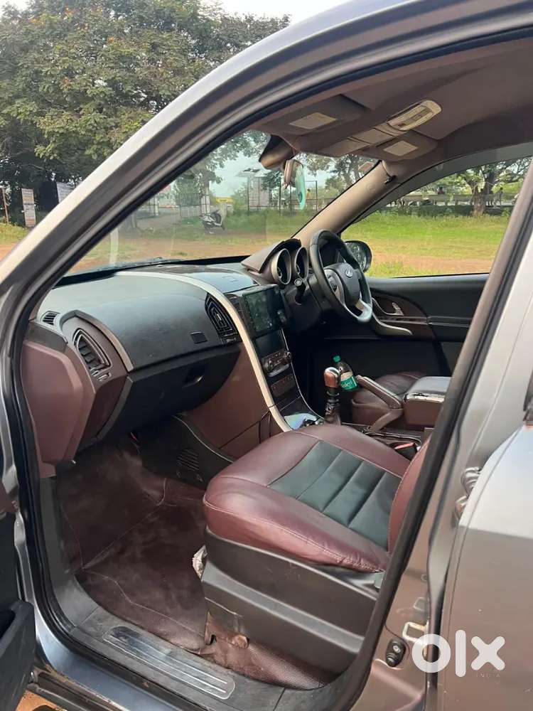 Mahindra Xuv500 W6
