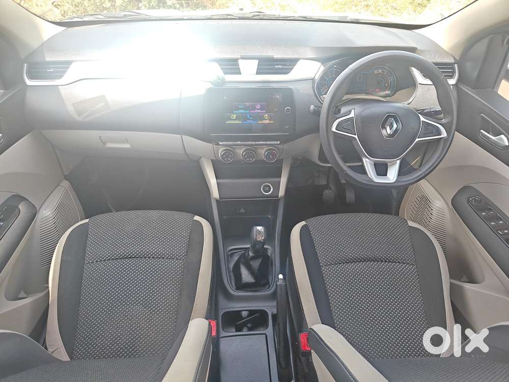 Renault Triber Rxz Easy-r Amt, 2021, Petrol