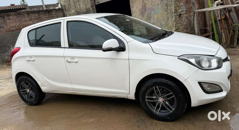 Hyundai I20 Diesel Manual 2012