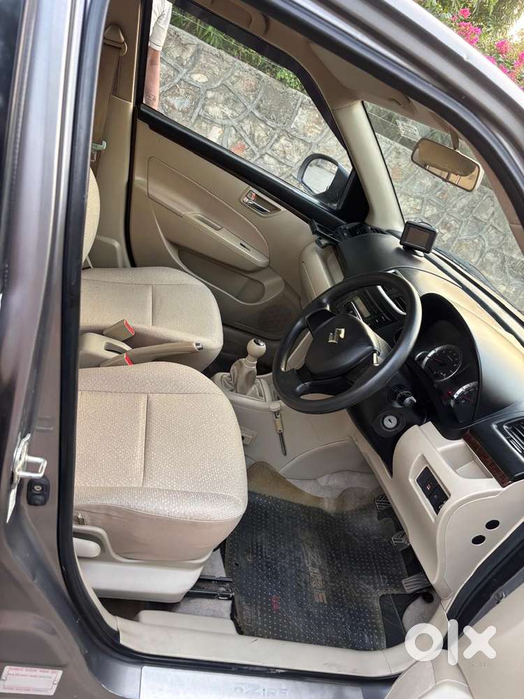 Maruti Suzuki Swift Dzire Vxi Optional, 2013, Petrol