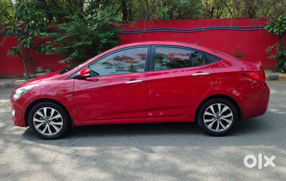Hyundai Verna Sx(o) Petrol At, 2015, Petrol