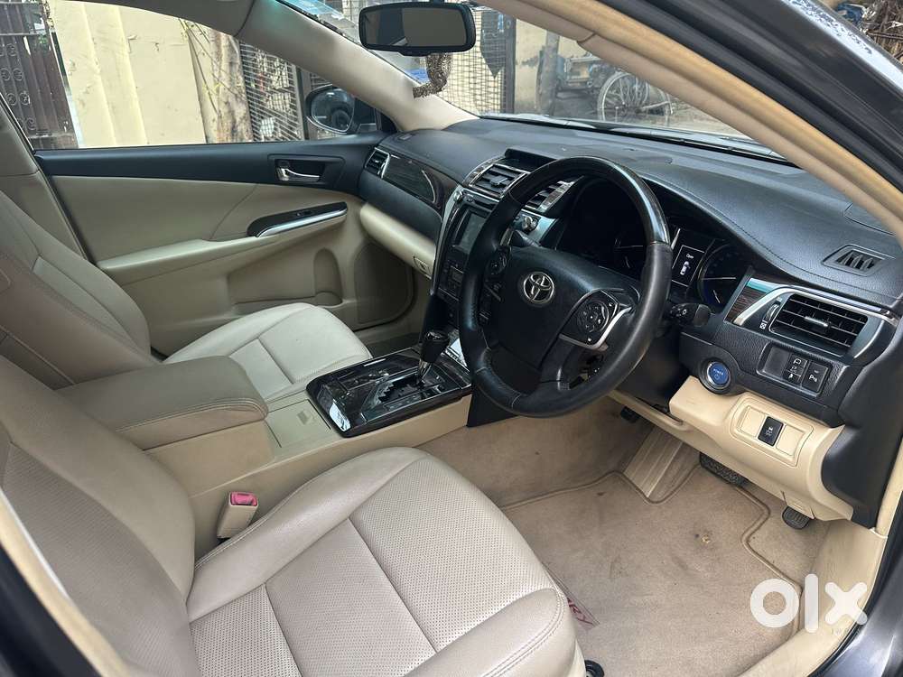 Toyota Camry 2.5 Hybrid, 2015, Electric