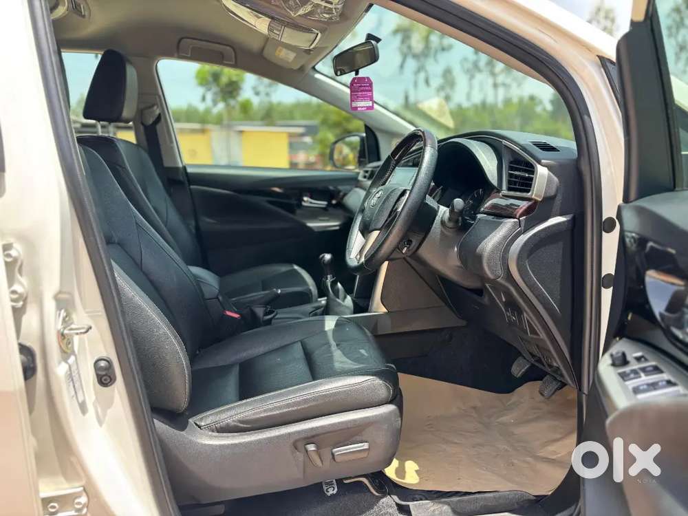 Toyota Innova Crysta 2.4 Z 2022 Diesel Mt