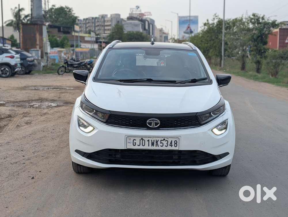 Tata Altroz 1.2 Xza Plus, 2023, Cng & Hybrids