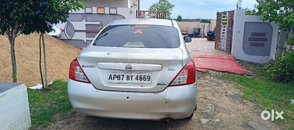 Nissan Sunny Diesel 2013