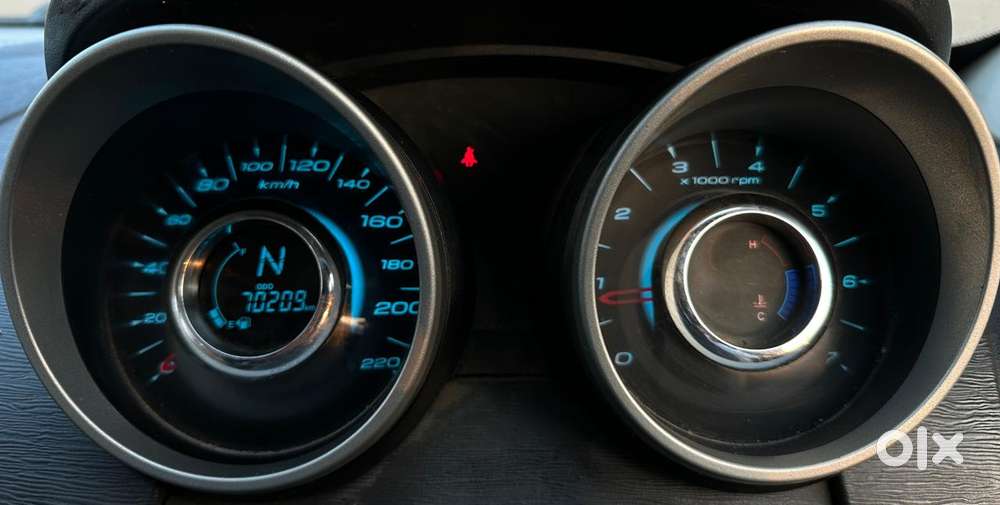 Mahindra Xuv500 W8, 2016, Diesel