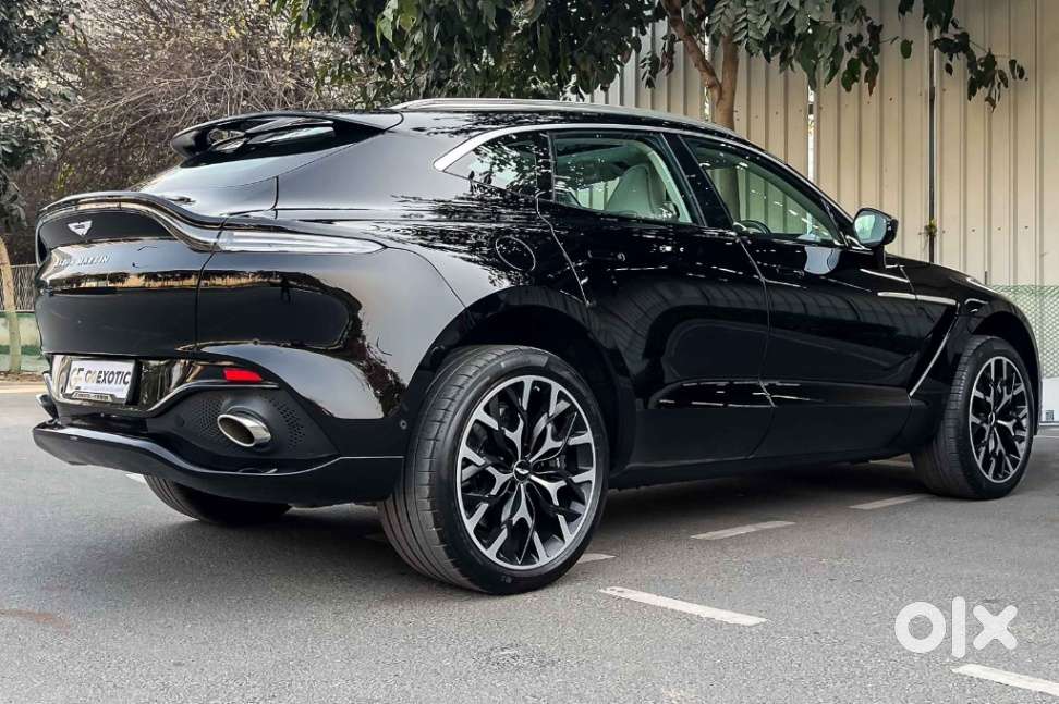 Aston Martin Dbx, 2020
