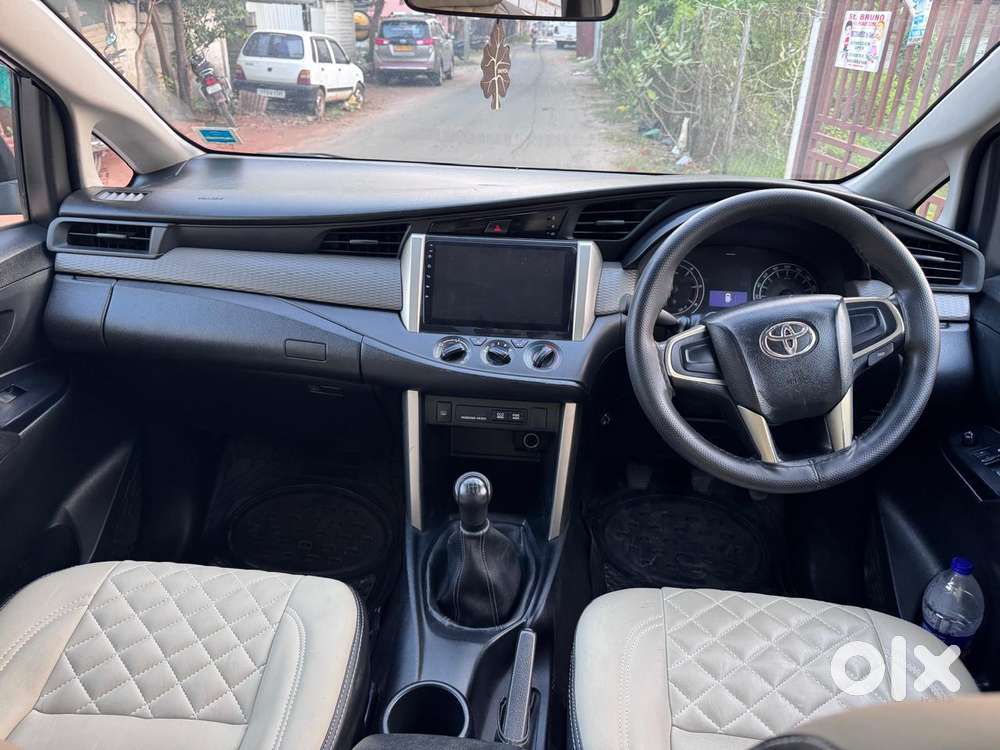 Toyota Innova Crysta 2.4 G Mt 8s, 2018, Diesel