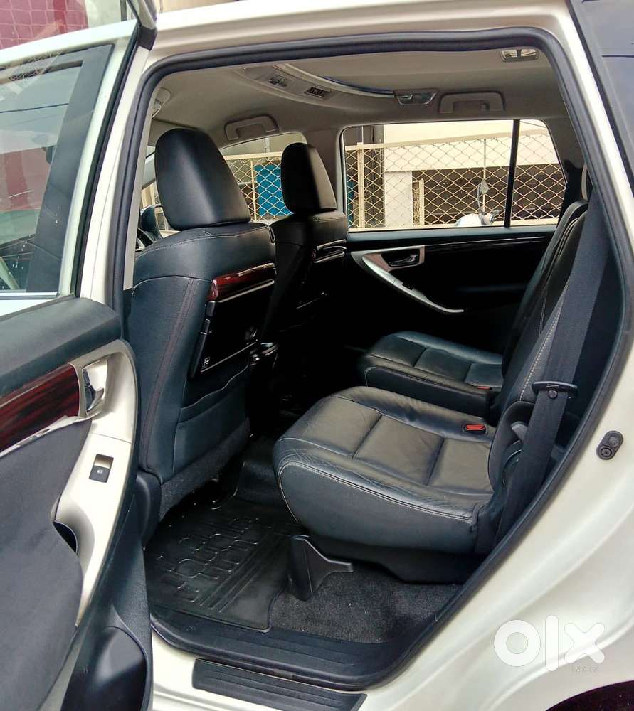 Toyota Innova Crysta 2.4 Z 7 Str, 2018, Diesel