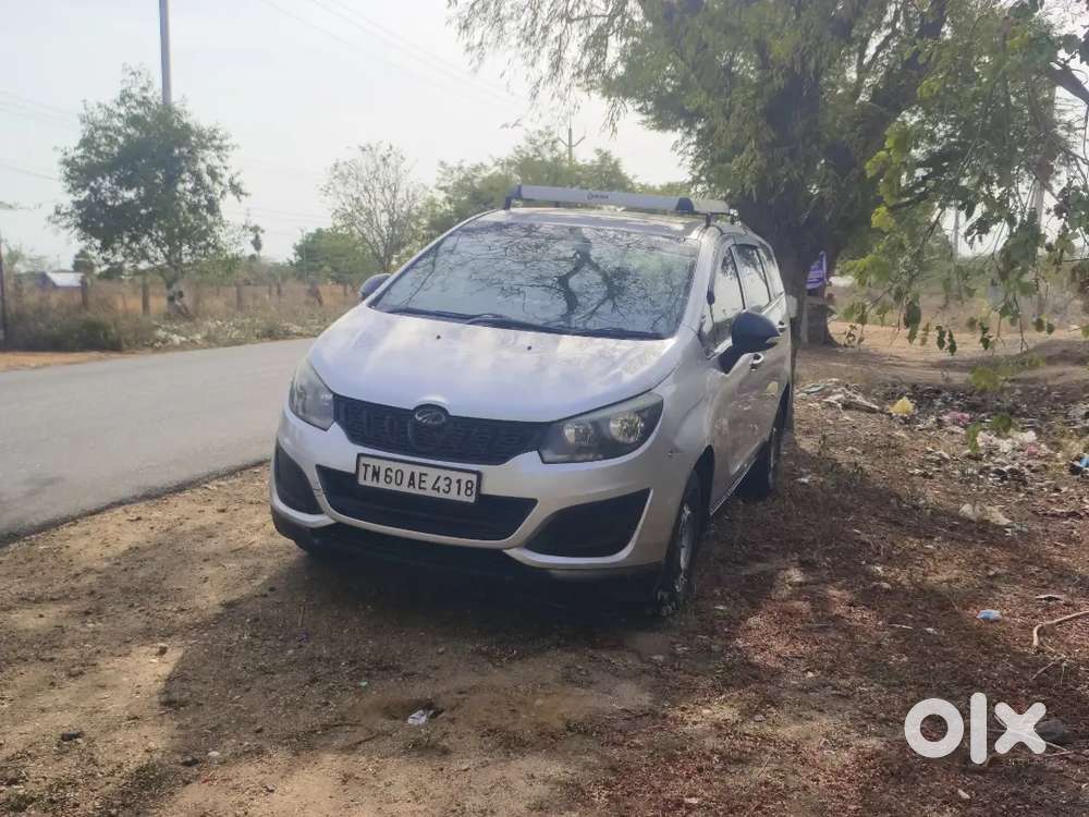 Mahindra Marazzo M4 2019