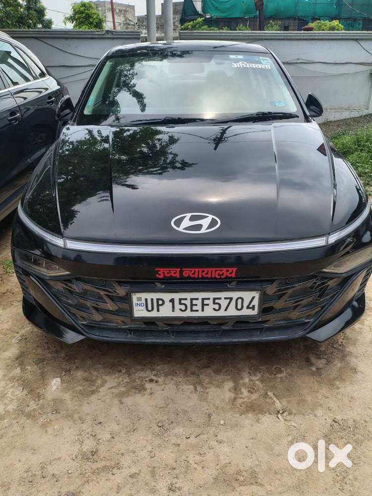 Hyundai Verna Sx 1.5 Petrol Ivt, 2023, Petrol