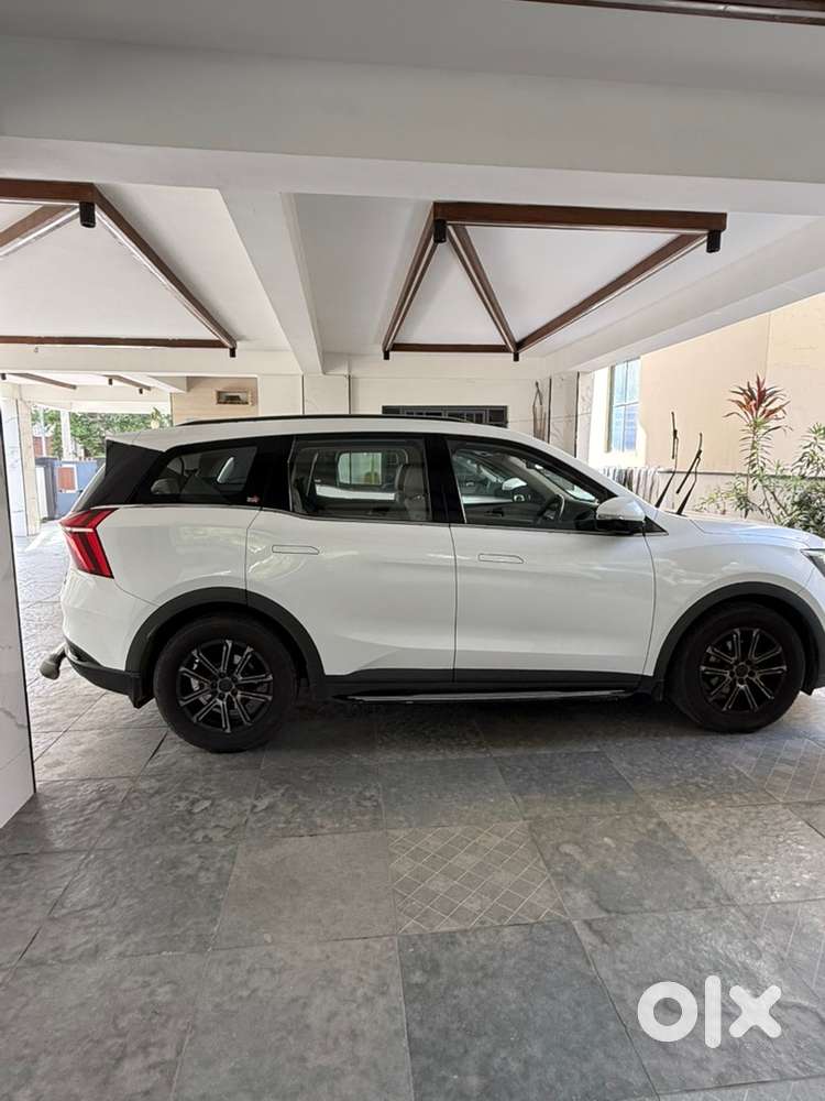 Mahindra Xuv700 Petrol 2022
