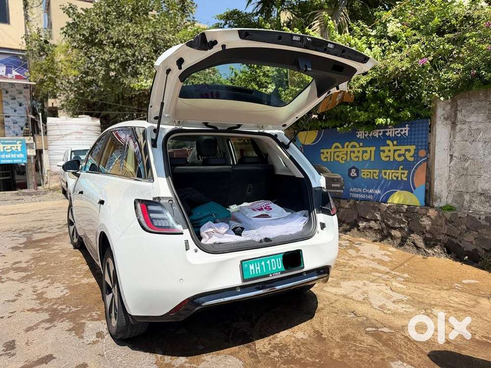 Mg Windsor Ev 2025 Electric Good Condition