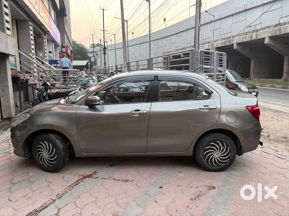 Maruti Suzuki Swift Dzire Vxi Optional, 2022, Petrol