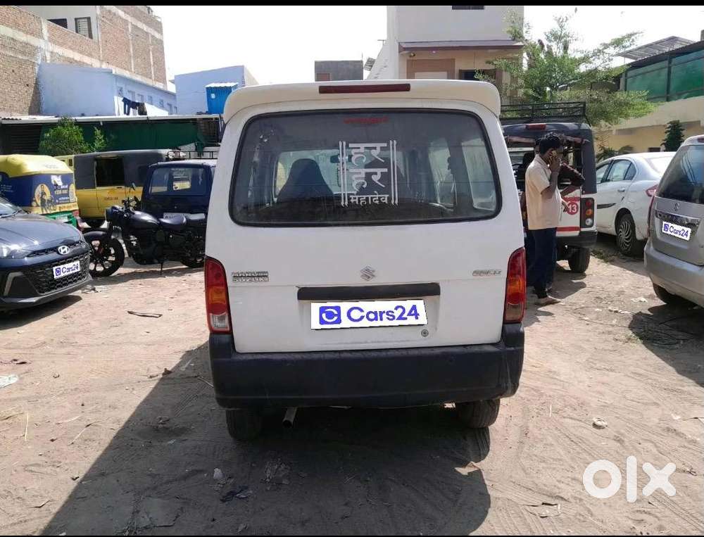 Maruti Suzuki Eeco 2016