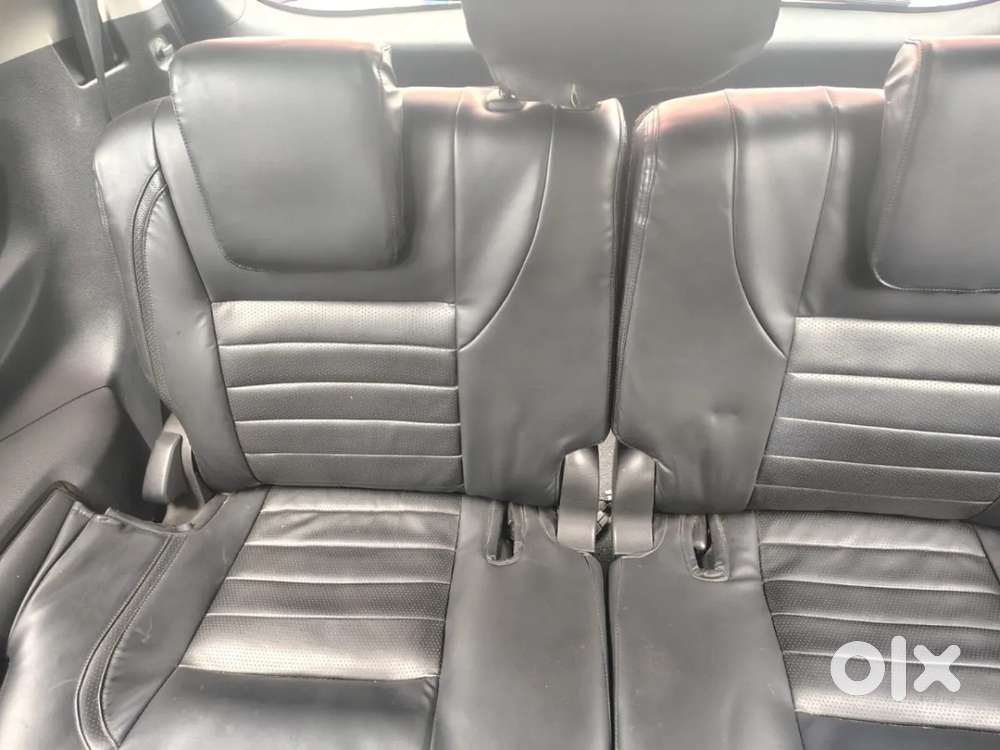 Toyota Innova Crysta 2.4 G Mt 7 Str, 2021, Diesel
