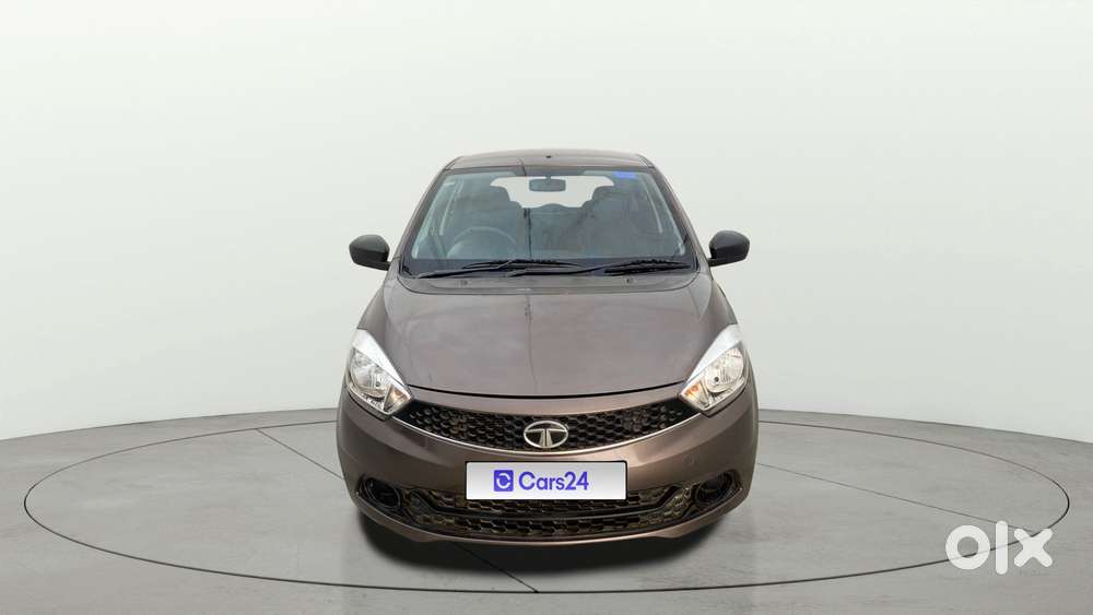 Tata Tiago 1.2 Revotron Xm, 2016, Petrol