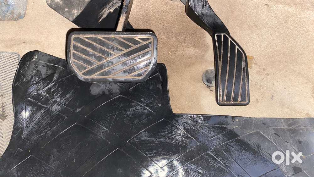 Maruti Suzuki Swift Dzire Vxi At, 2016, Petrol