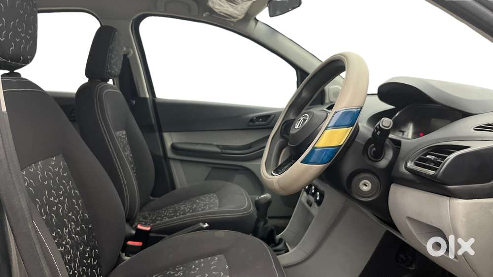 Tata Tiago Xe, 2021, Petrol