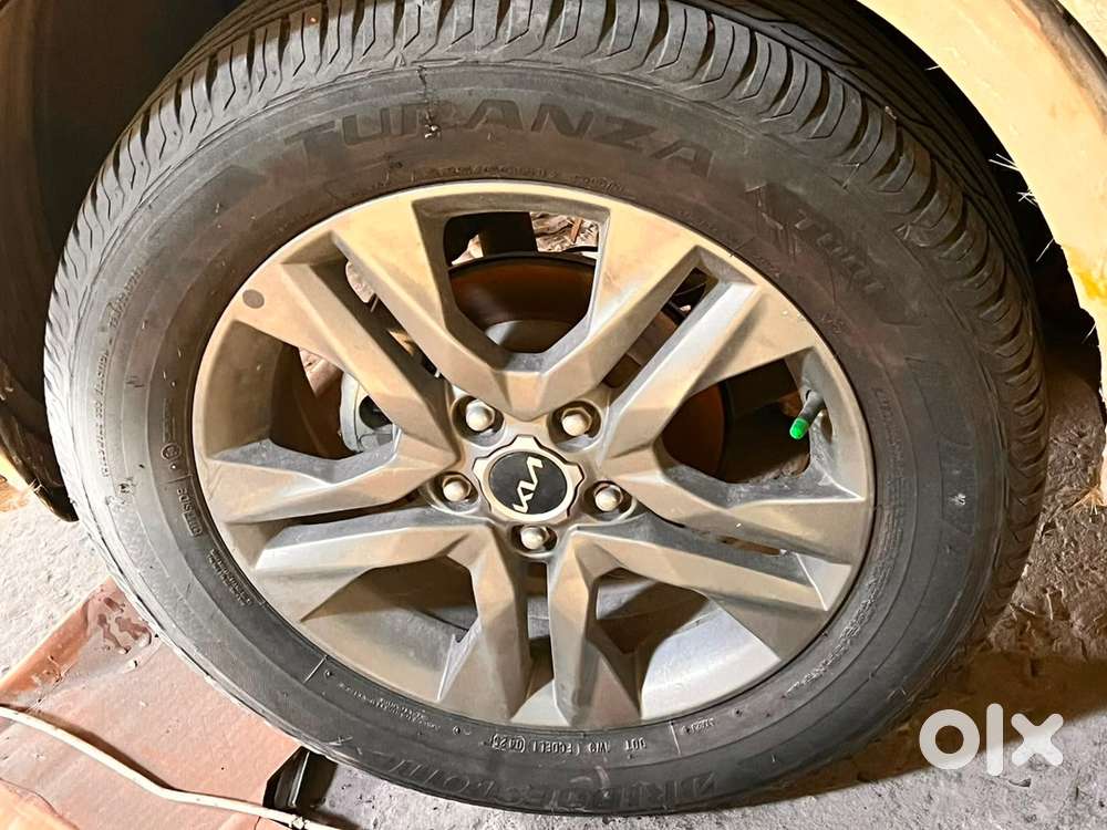Kia Seltos 2022 Alloys And Tyre