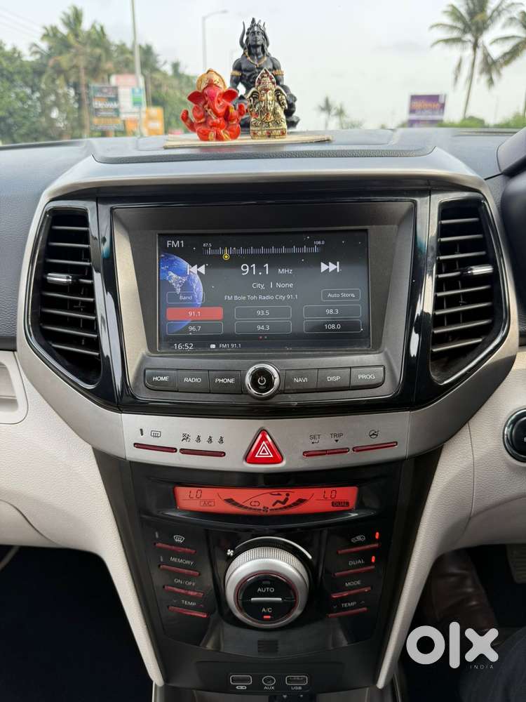Mahindra Xuv300 W8 Diesel, 2019, Diesel