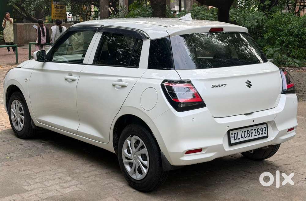 Maruti Suzuki Swift Lxi Option, 2026, Petrol