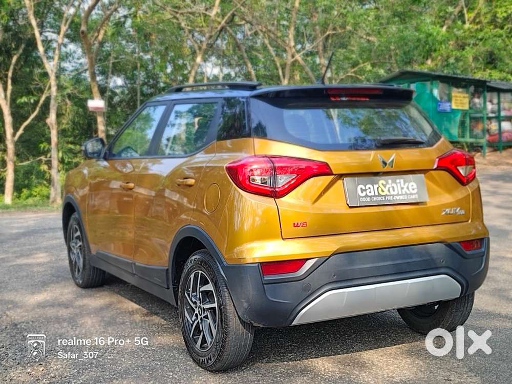 Mahindra Xuv300 W8, 2023, Petrol