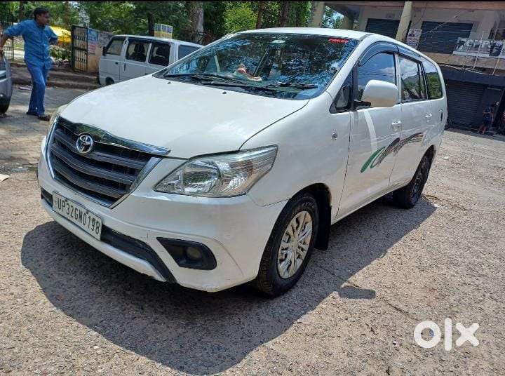 Toyota Innova 2.5 G (diesel) 7 Seater, 2016