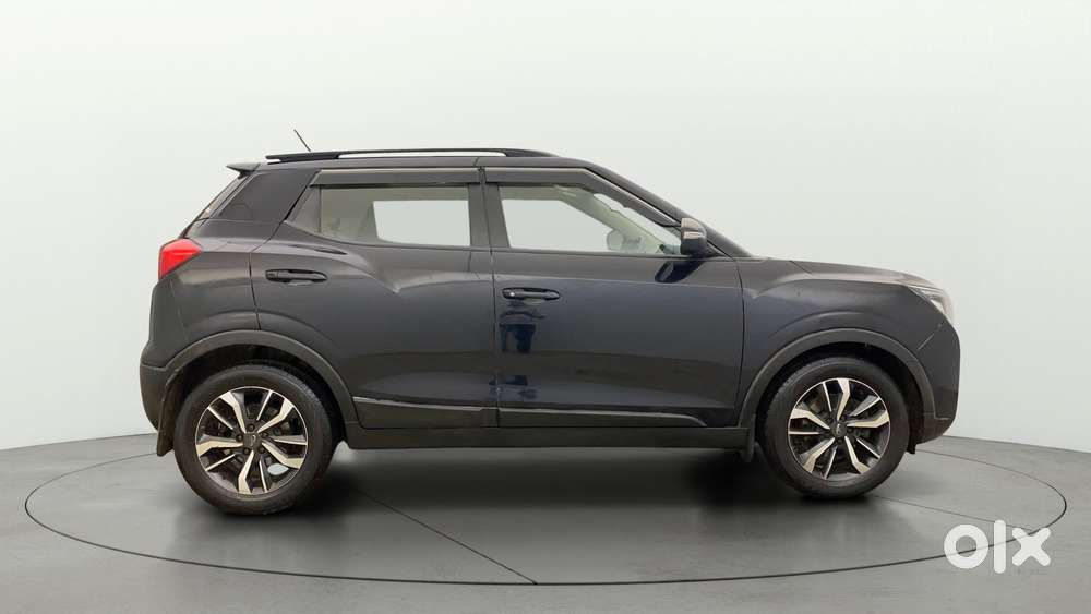 Mahindra Xuv300 W8 Option, 2020, Petrol