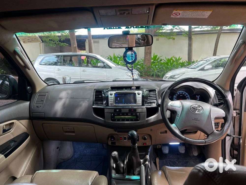 Toyota Fortuner 3.0 4x4 Manual, 2012, Diesel