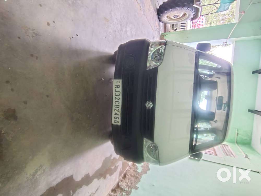 Maruti Suzuki Eeco 2025 Cng & Hybrids 30000 Km Driven