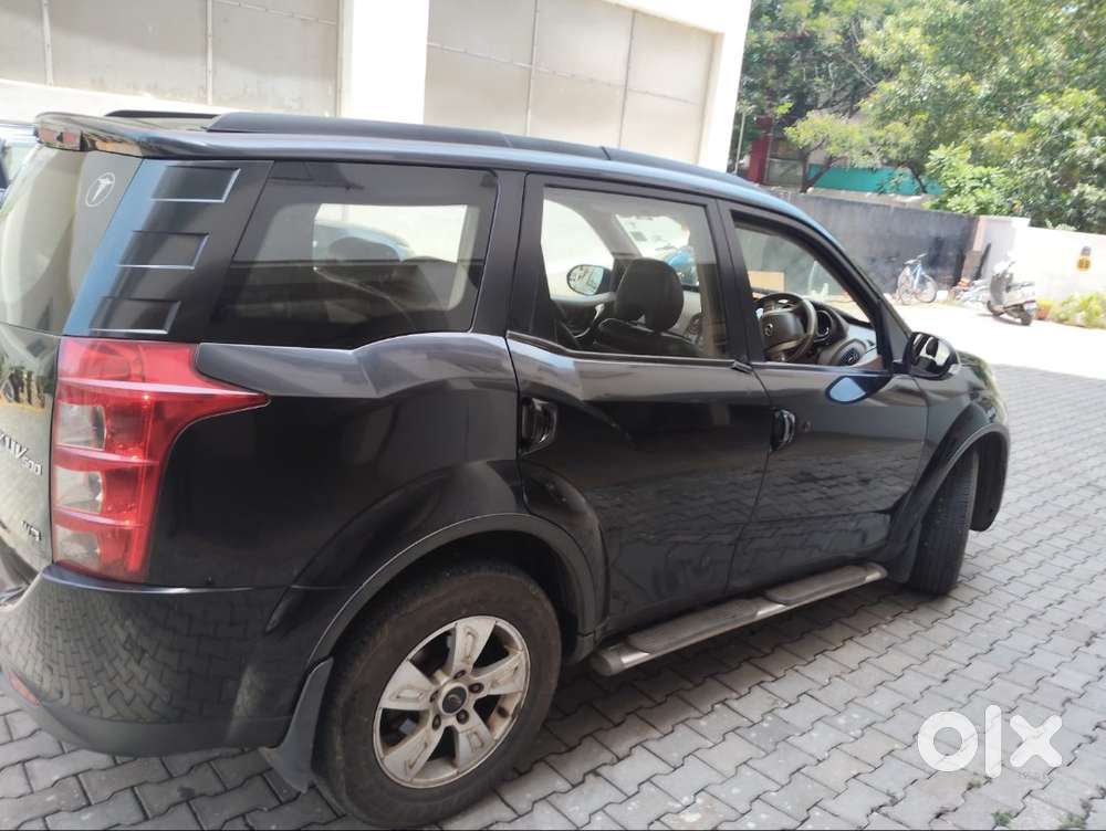 Mahindra Xuv500 W8 Awd Black 2013 Diesel 1st Owner