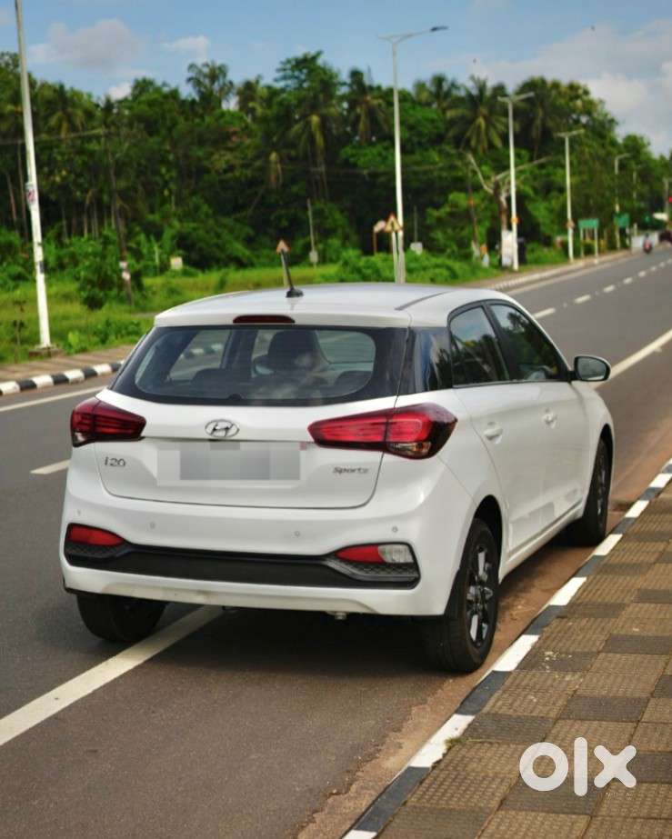 Hyundai I20 Sportz Plus, 2020, Petrol