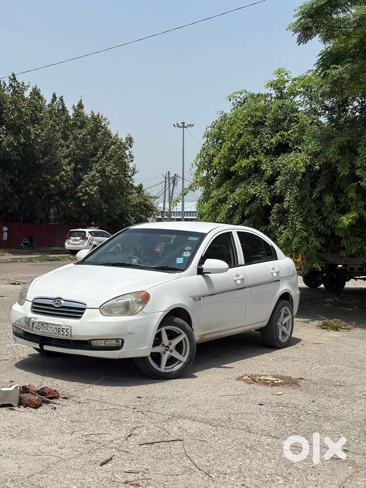 Hyundai Verna Manual 2009