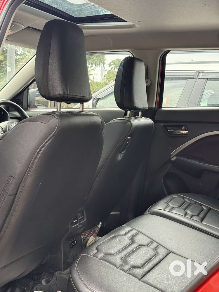 Maruti Suzuki Brezza 1.5 Zxi Plus Smart Hybrid Dual Tone, 2023, Petr..