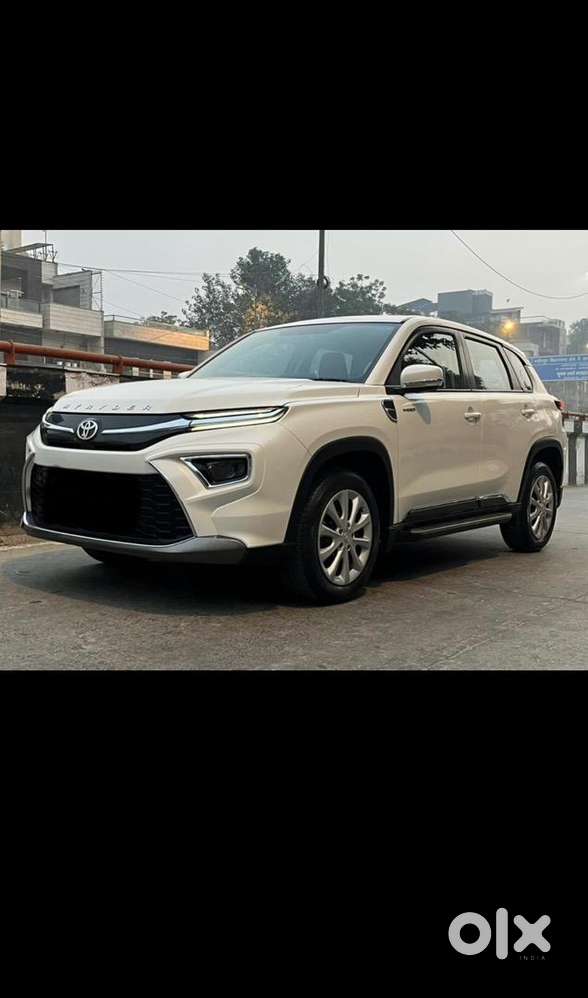 Toyota Urban Cruiser Hyryder 2024 Petrol Good Condition