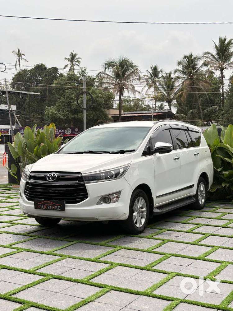 Toyota Innova Crysta 2.4 V, 2018, Diesel