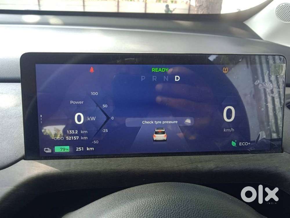Mg Windsor Ev Essence, 2025, Electric