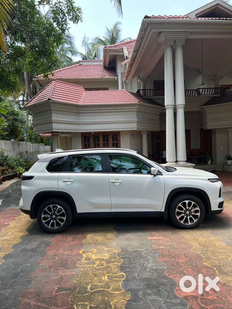 2024 Maruti Grand Vitara Petrol Manual