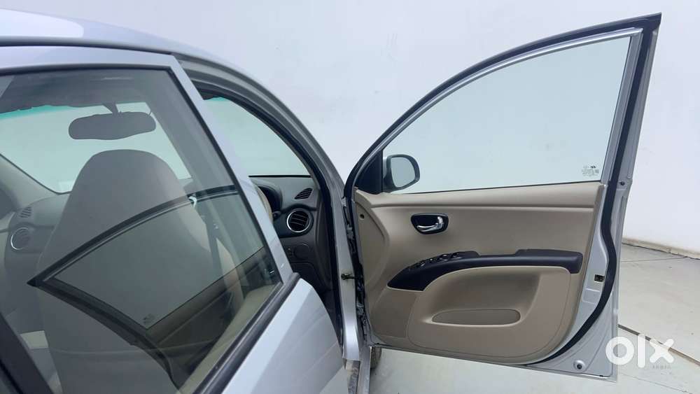Hyundai I10 Sportz 1.2 Automatic Kappa2, 2011, Petrol