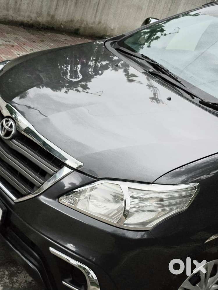 Toyota Innova 2015 Diesel 2.5g