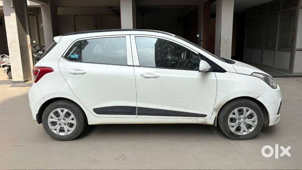 Hyundai Grand I10 1.2 Kappa Sportz Option, 2016, Petrol