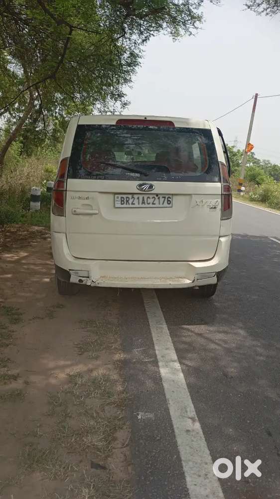 Mahindra Xylo 2012