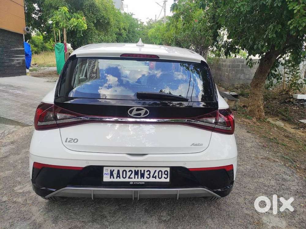 Hyundai I20 Asta (o) 1.2 Mt, 2025, Petrol