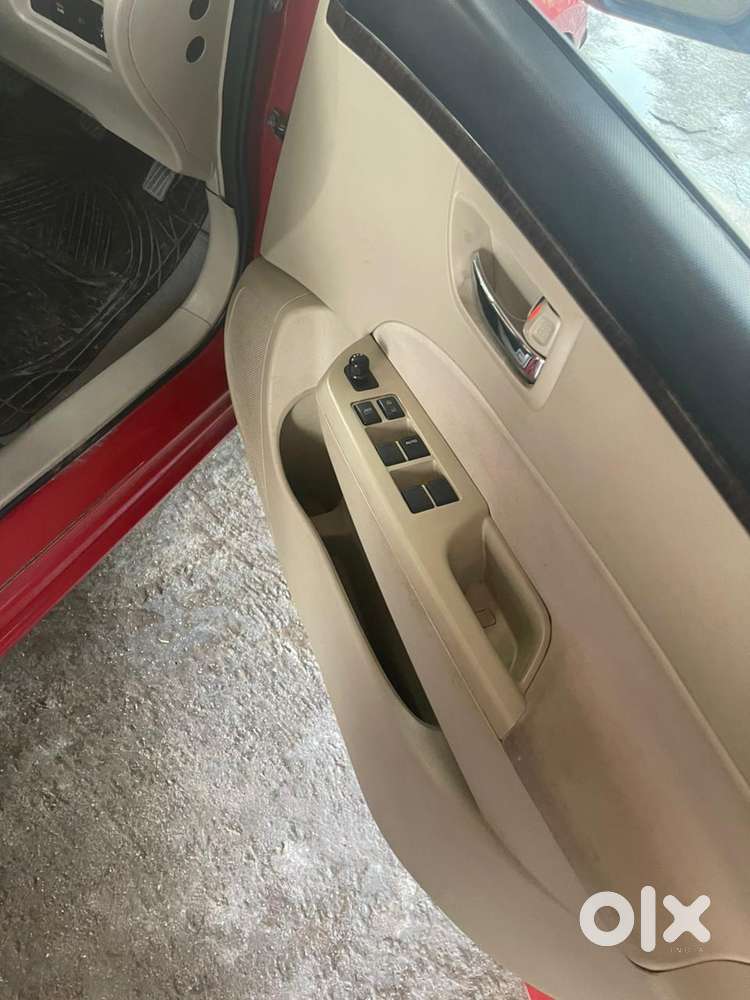 Maruti Suzuki Dzire 1.2 Vxi, 2014, Petrol