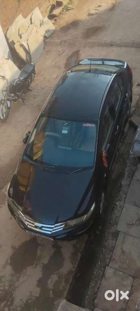 Honda City Zx 2012 Cng & Hybrids 103000 Km Driven